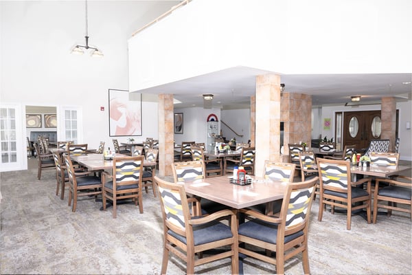 Foothill_Village_Dining_Room_1-1